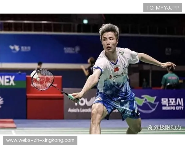 羽毛球紧贴网前对抗成为火花四射名场面 羽毛球紧贴网前对抗成为火花四射名场面